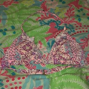 Patterned bikini top
